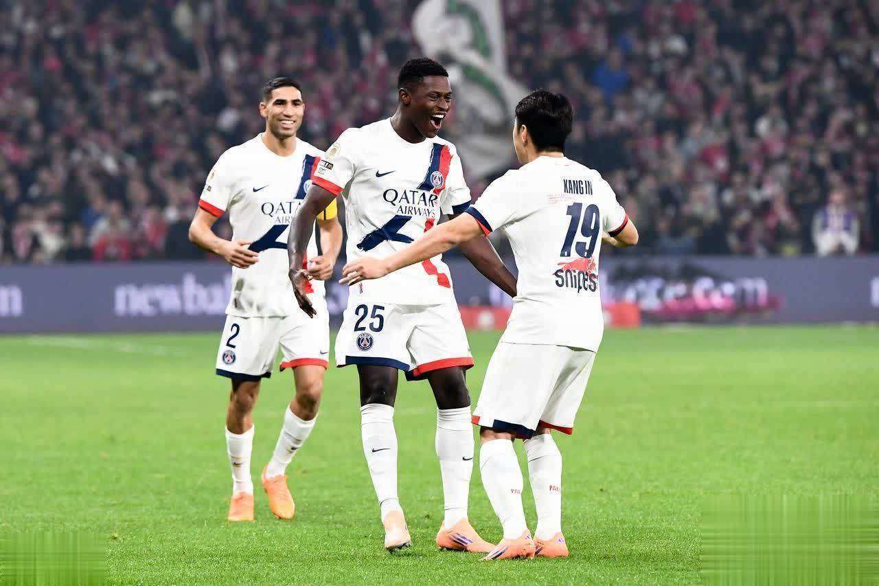 包含加时末段突围战来临,巴黎圣日耳曼围绕中超状态回暖,悬念犹存,细节决定成败的词条 包含加时末段突围战来临,巴黎圣日耳曼围绕中超状态回暖,悬念犹存,细节决定成败的词条