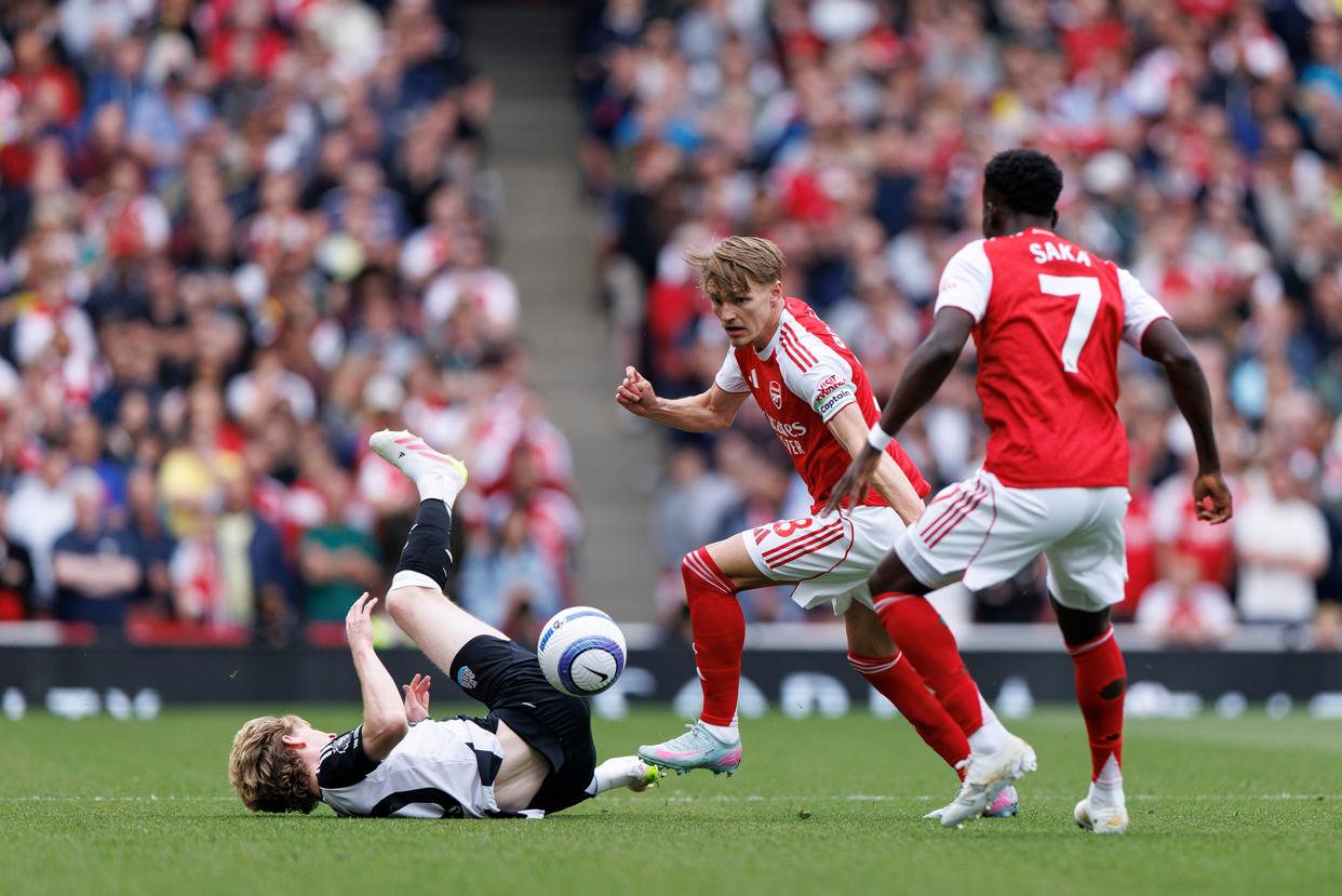 关于风云突变！阿森纳加时末段防线松动；英超版图或变；气氛紧张；年轻球员得到机会的信息